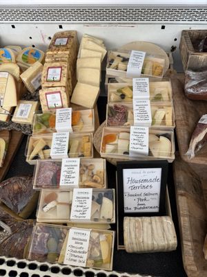 Sonoma Cheese Factory by null