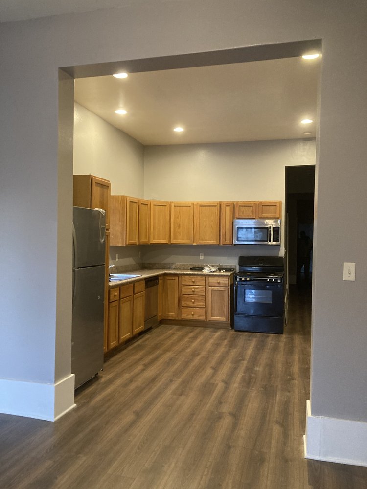 Slide of Pablo’s Roofing & Construction