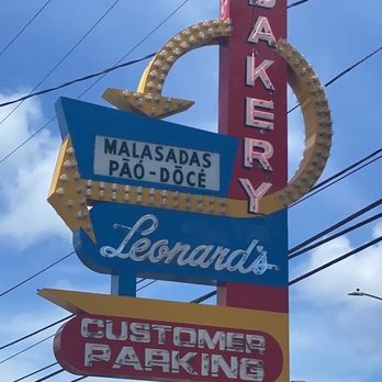 Leonard's Bakery - Bakeries Near Me - Honolulu, Hawaii Leonard's Bakery - Bakeries Near Me - Honolulu, Hawaii