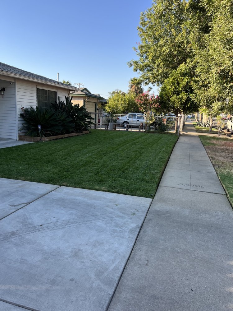 THE ONE LAWN CARE 12 Photos 8032 E Adams Ave, Fresno, California
