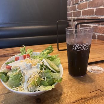 Pizza Ed - Side salad and drink - Pizza Near Me - Guntersville, Alabama Pizza Ed - Side salad and drink - Pizza Near Me - Guntersville, Alabama