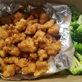 Basilic Essentially Thai - Orange Chicken - Thai Near Me - Seattle, Washington Basilic Essentially Thai - Orange Chicken - Thai Near Me - Seattle, Washington