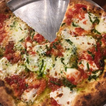 Wood Stack Pizza Kitchen - Metuchen - Grandma pizza - Pizza Near Me - Metuchen, New Jersey