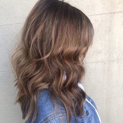 Salon Capelli - Tone on tone ;)))with beachy waves and high/lights
