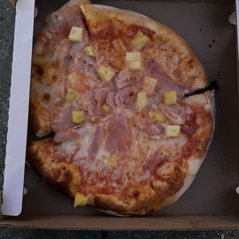 Napolini Pizzeria - Pizza Near Me - Anaheim, California