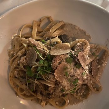 Full Bloom Vegan - Black truffle pasta - Vegan Near Me - Miami Beach, Florida