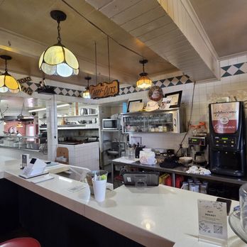 Bode's Corned Beef House - American Near Me - Plymouth, Michigan