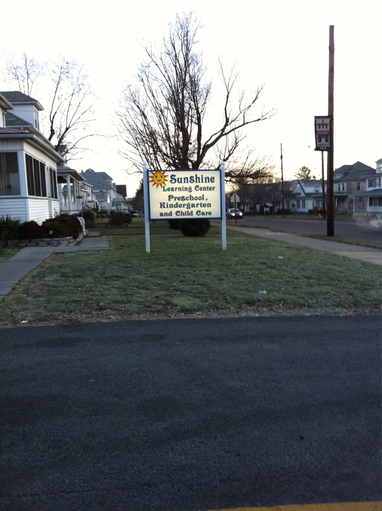 Sunshine Learning Ctr Preschool and Kindergrtn - childcare center in Exeter, PA