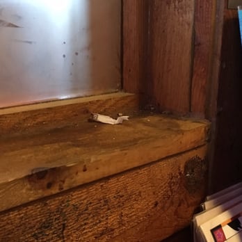 Texas Roadhouse - Dirty shelf next to our table. - Barbeque Near Me - Phoenix, Arizona
