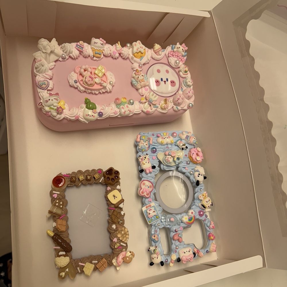 Deko DIY Studio - The pink one is case to put little stuff in. Perfect for  embroidery or crochet items. - Arts & Crafts Near Me - San Ramon, California