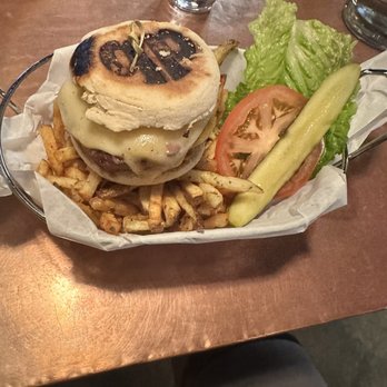 Diablo Burger - Marilyn Burger and Frites - Burgers Near Me - Flagstaff, Arizona