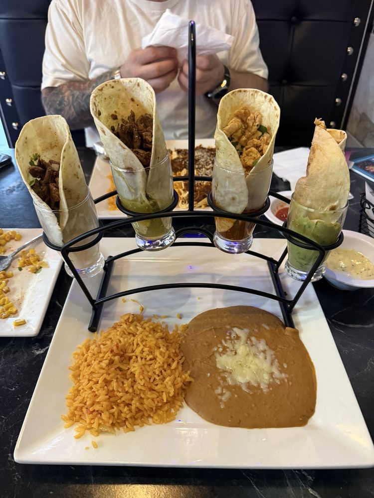 Food from Tequila Modern Mexican