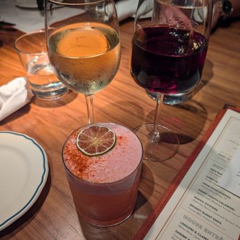 Skipjack Oyster - Sip & Sound, Averaen Pinot Noir, and Loveblock Sauvignon Blanc - Seafood Near Me - Austin, Texas Skipjack Oyster - Sip & Sound, Averaen Pinot Noir, and Loveblock Sauvignon Blanc - Seafood Near Me - Austin, Texas