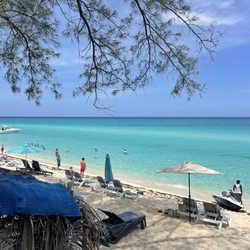 Imagine Travel - Spook Hill Beach Bimini