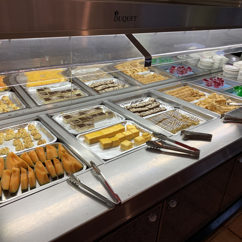 Royal City Restaurant - Right hand buffet - Chinese Near Me - Guelph, Ontario Royal City Restaurant - Right hand buffet - Chinese Near Me - Guelph, Ontario