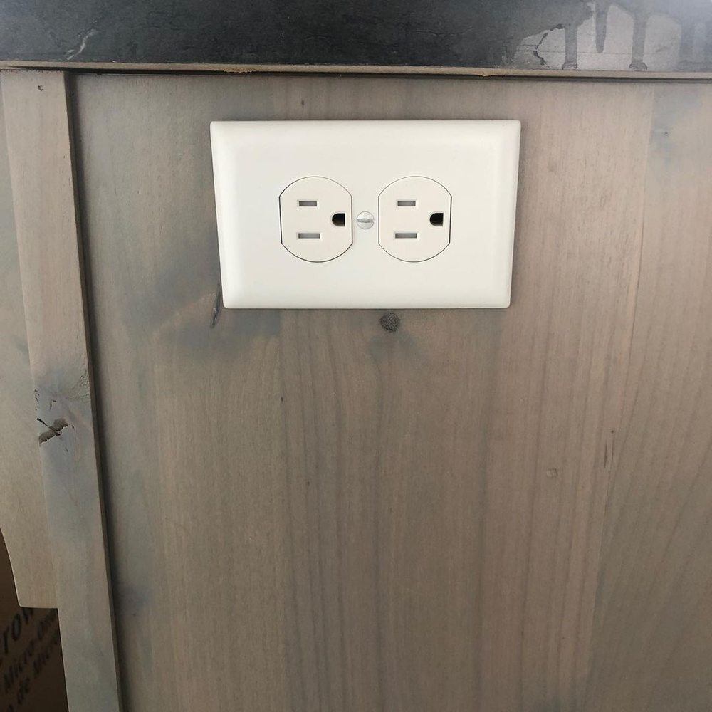 Slide of Mid-City Electrical Repair