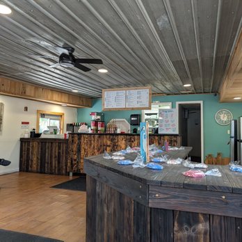 JanaLou’s - Inside, take out only - Seafood Near Me - Cross City, Florida JanaLou’s - Inside, take out only - Seafood Near Me - Cross City, Florida