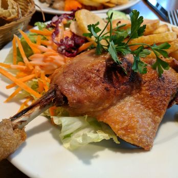 Les Philosophes - Bistros Near Me - Paris, 75