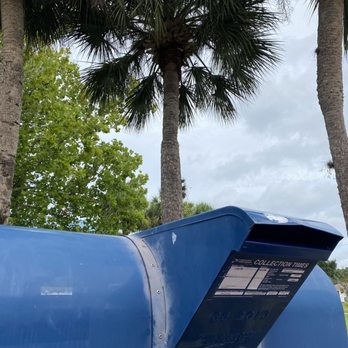 USPS - Love the drive-up mailbox!!! - Post Offices Near Me - Brandon, Florida