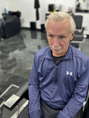 Chap's Barbershop by null