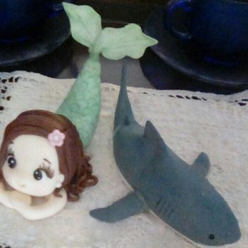 Creative Cakes By Helen - Helen's toppers are adorable keepsakes! - Custom Cakes Near Me Creative Cakes By Helen - Helen's toppers are adorable keepsakes! - Custom Cakes Near Me