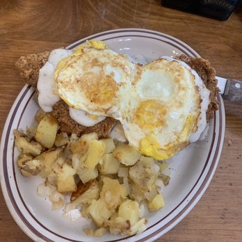 Marie's Diner - Country Fried Chicken & Eggs - Breakfast & Brunch Near Me - La Plata, Maryland
