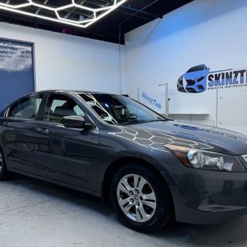 SkinzTek - Honda Accord windows tint - Vehicle Wraps Near Me - Chicago, Illinois