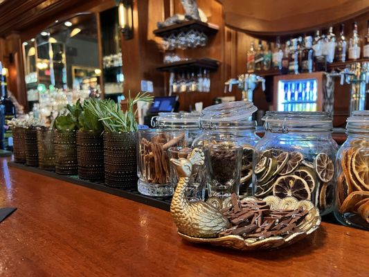 Feral Kitchen & Lounge by null