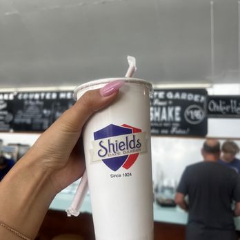 Shields Date Garden - Shields' World Famous Date Shake - Fruits & Veggies Near Me - Indio, California Shields Date Garden - Shields' World Famous Date Shake - Fruits & Veggies Near Me - Indio, California