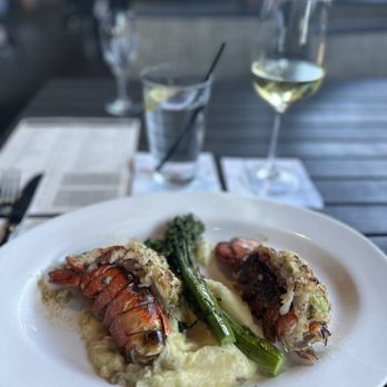 Cooper’s Hawk - Lobster tails, mash potato & broccoli - Desserts Near Me - Surprise, Arizona Cooper’s Hawk - Lobster tails, mash potato & broccoli - Desserts Near Me - Surprise, Arizona