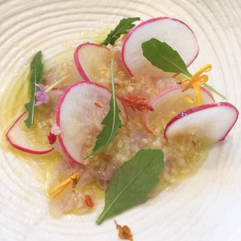 Espelette Beverly Hills - Maudai Crudo with Nasturtium Vinaigrette - Cocktail Bars Near Me - Beverly Hills, California