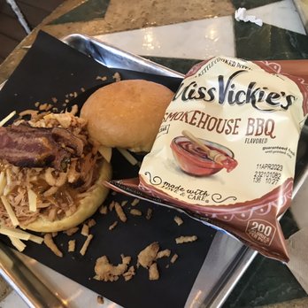 Yellow Dog Eats - Pulled Pork - Sandwiches Near Me - Windermere, Florida Yellow Dog Eats - Pulled Pork - Sandwiches Near Me - Windermere, Florida