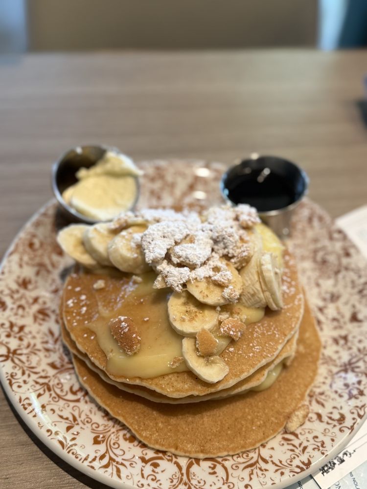 Social spots from Dawn AM Eatery