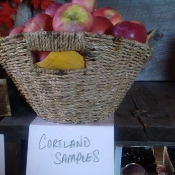 Whittier apple farm - Fruits & Veggies Near Me - Ashville, New York Whittier apple farm - Fruits & Veggies Near Me - Ashville, New York