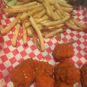 Twin Peaks - Sports Bars Near Me - El Paso, Texas