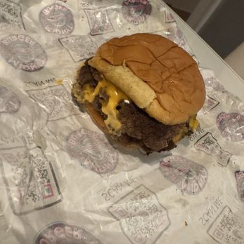Midnyt Burger Atlanta - Triple Burger - Burgers Near Me - Atlanta, Georgia
