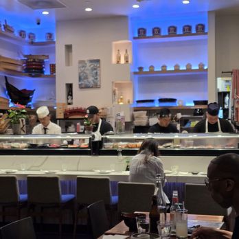 Kusshi - Serving counter - Sushi Bars Near Me - Rockville, Maryland Kusshi - Serving counter - Sushi Bars Near Me - Rockville, Maryland