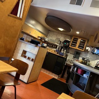 Memphis Cafe - Inside - Southern Near Me - Costa Mesa, California