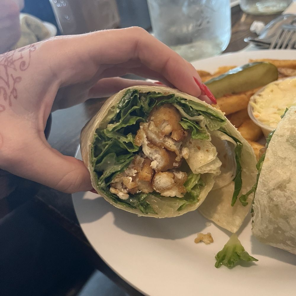chicken cesar salad wrap chicken cesar salad wrap