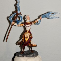 Heretic Games - Very first miniature painted with army painter and citadel paints purchased from heretic games!