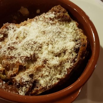 Bologna - Baked lasagna with a bolognese sauce - Pizza Near Me - Mérida, YUC