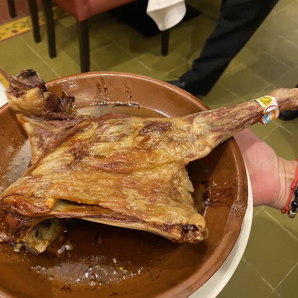 La Botillería - The leg of baby lamb before they cut it up - Spanish Near Me - Granada, GR