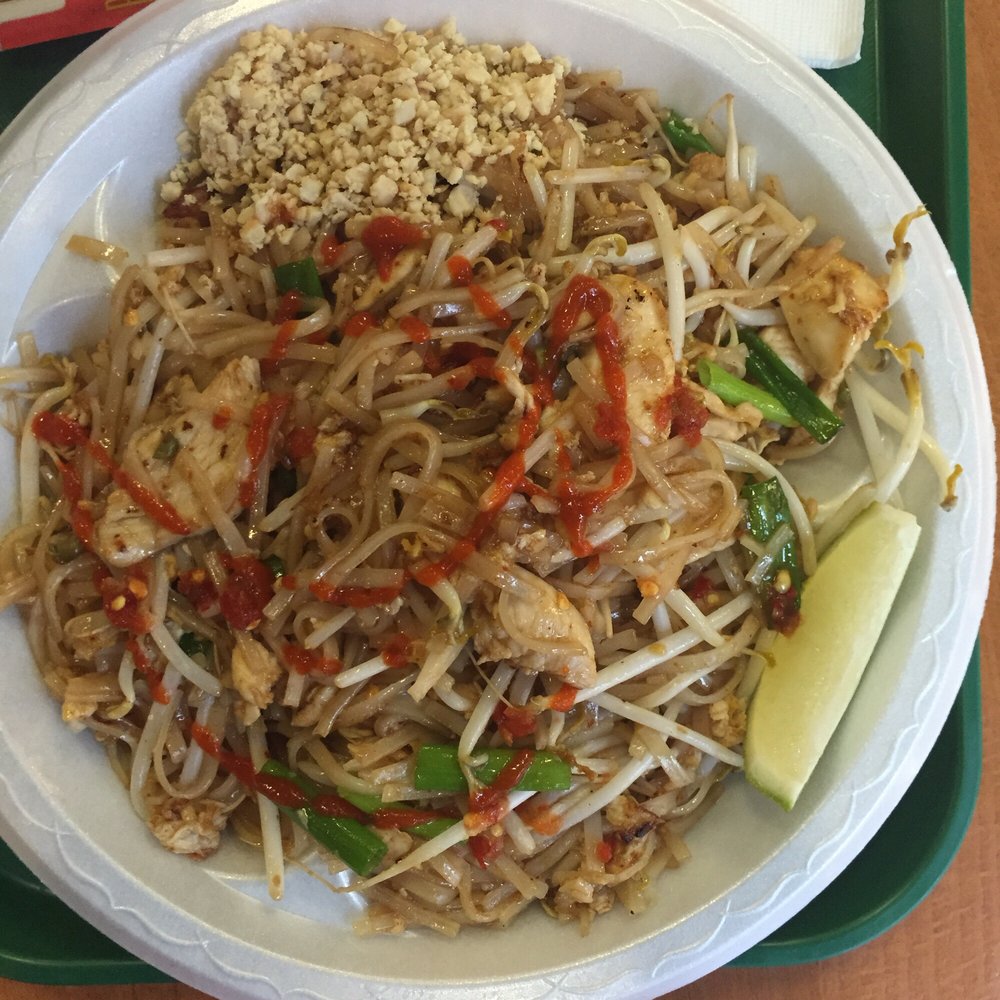 Thai Avenue - Chicken pad Thai - Thai Near Me - Boulder, Colorado