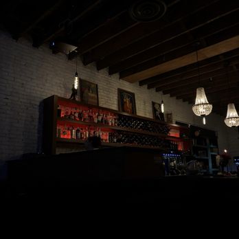 Le Verre - interior - Wine Bars Near Me - Spokane, Washington
