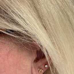 Third lobe piercing Third lobe piercing