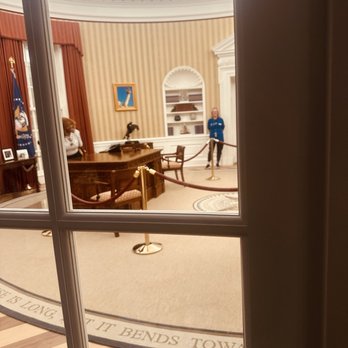 Obama Presidential Center - Oval Office Replicated @ the Obama Presidential Center & Museum - Museums Near Me - Chicago, Illinois Obama Presidential Center - Oval Office Replicated @ the Obama Presidential Center & Museum - Museums Near Me - Chicago, Illinois