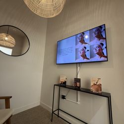 Skin Laundry - Melbourne - Inside waiting area