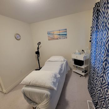 Relax Renew Refresh - Estheticians Near Me - East Gwillimbury, Ontario Relax Renew Refresh - Estheticians Near Me - East Gwillimbury, Ontario
