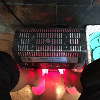 Nail Lounge and Spa - ...and finish off with these super neat dryers! Voila toes to show off - Nail Salons Near Me - Kentwood, Michigan