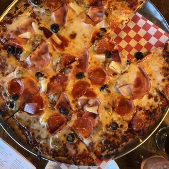 Ozark Distillery - Ozark Luau Pizza - Distilleries Near Me - Osage Beach, Missouri